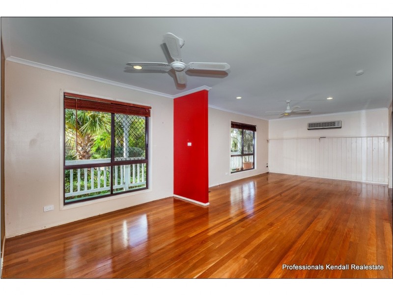 19 Licuala Drive, Tamborine Mountain QLD 4272