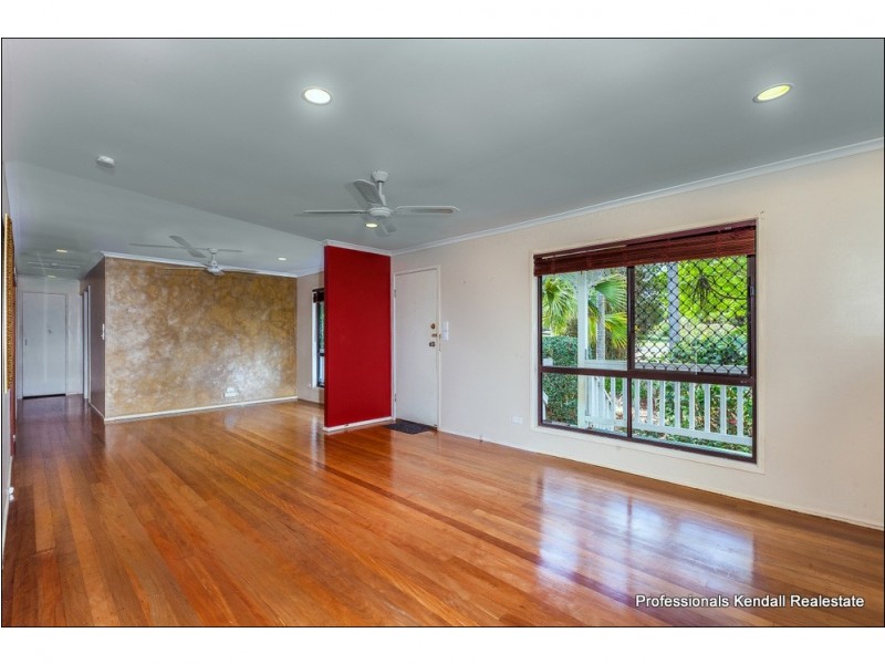 19 Licuala Drive, Tamborine Mountain QLD 4272