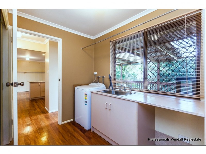 19 Licuala Drive, Tamborine Mountain QLD 4272