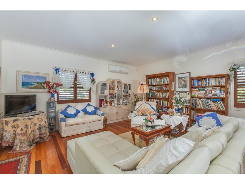 2/27 Capo Lane, Tamborine Mountain QLD 4272