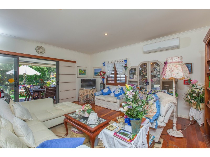 2/27 Capo Lane, Tamborine Mountain QLD 4272