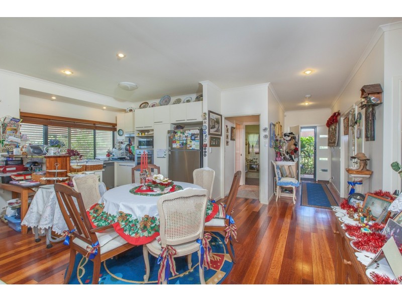 2/27 Capo Lane, Tamborine Mountain QLD 4272