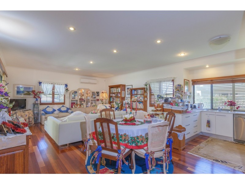 2/27 Capo Lane, Tamborine Mountain QLD 4272