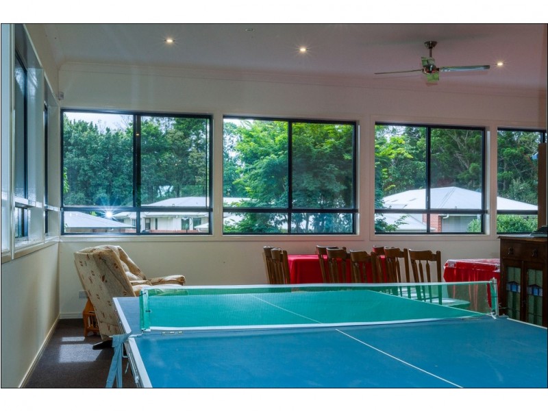 2/27 Capo Lane, Tamborine Mountain QLD 4272