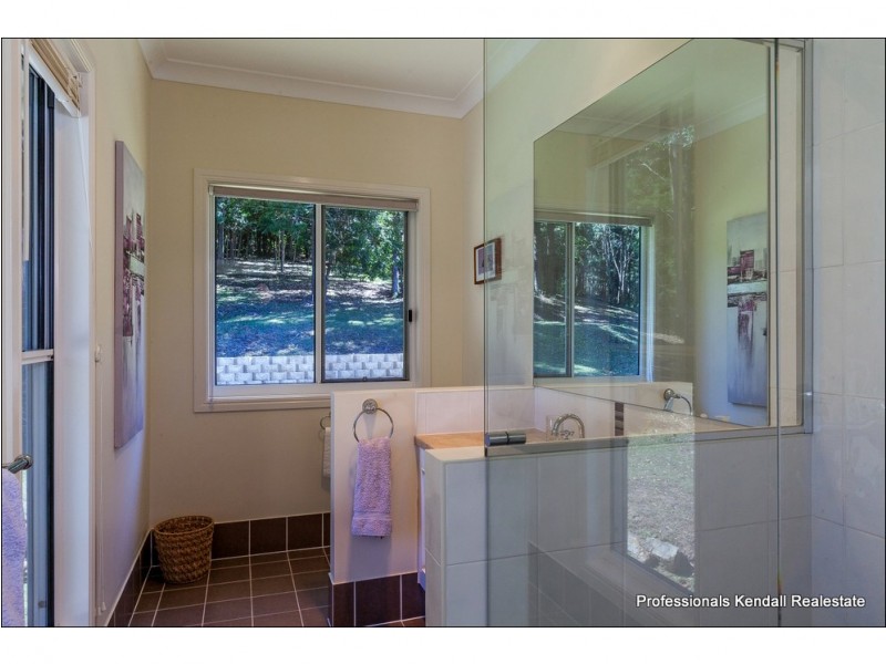 100 Limerick Drive, Witheren QLD 4275