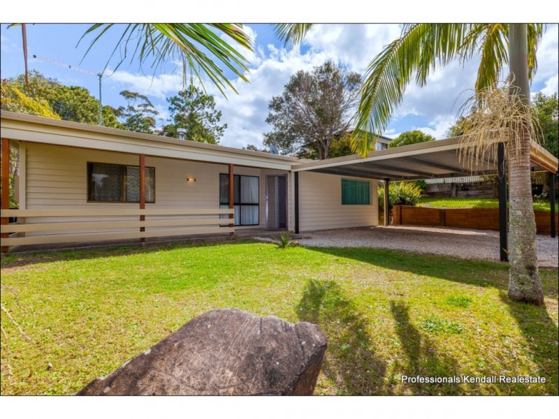 11 Saguaro Court, Tamborine Mountain QLD 4272