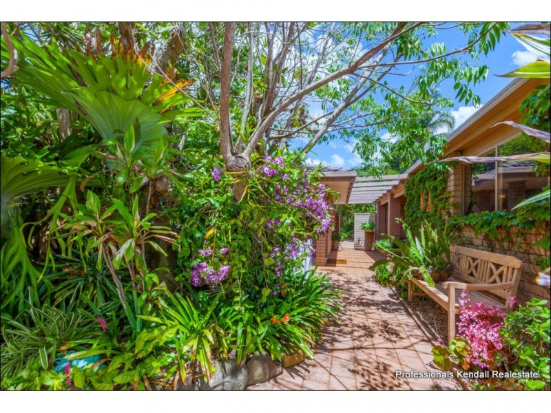 30 Cibola Drive, Tamborine Mountain QLD 4272