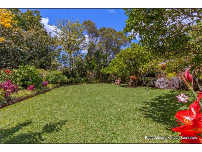 30 Cibola Drive, Tamborine Mountain QLD 4272
