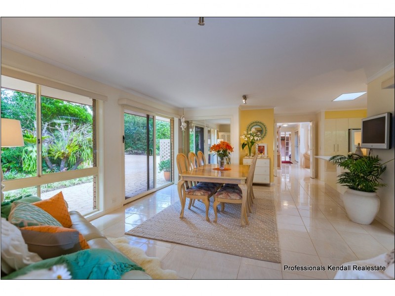 30 Cibola Drive, Tamborine Mountain QLD 4272