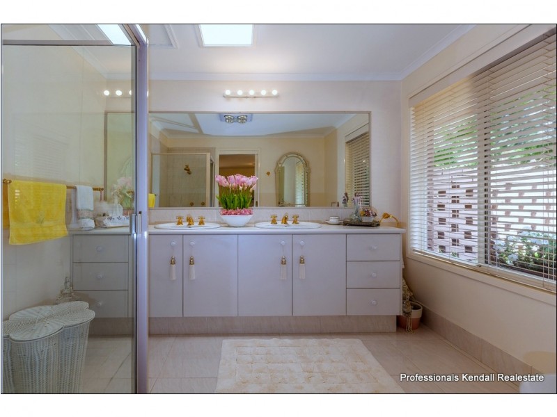 30 Cibola Drive, Tamborine Mountain QLD 4272