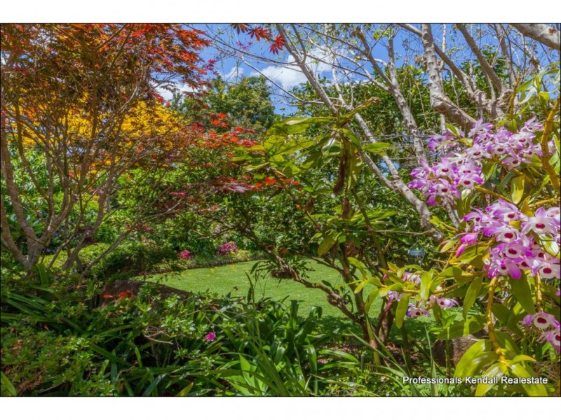 30 Cibola Drive, Tamborine Mountain QLD 4272