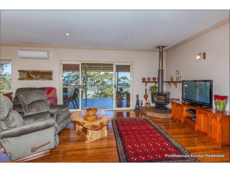 238 Beacon Road, Tamborine Mountain QLD 4272