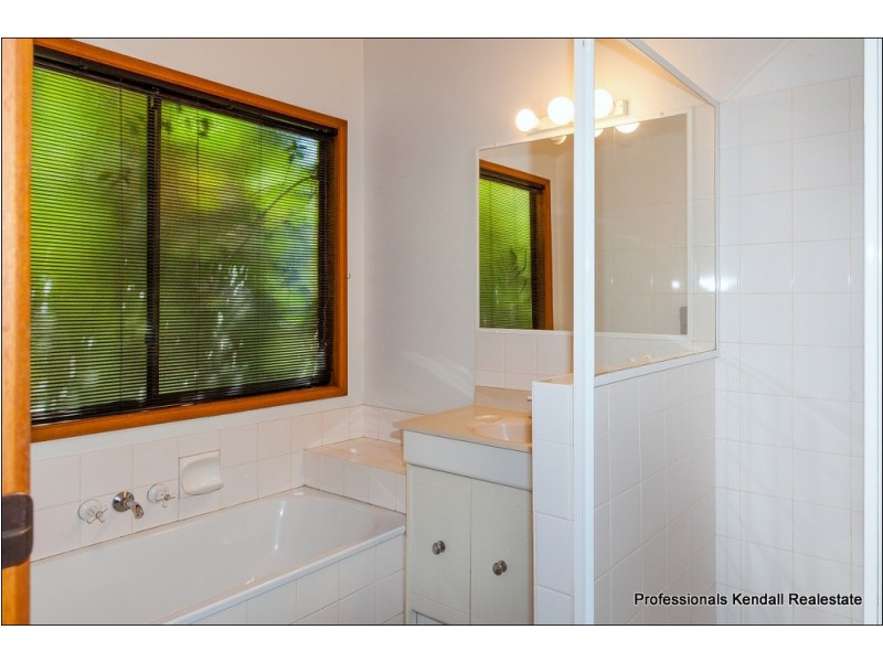 157 Guanaba Rd, Tamborine Mountain QLD 4272