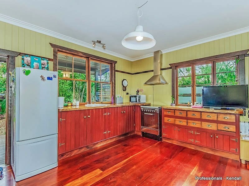 26B Yuulong St, Tamborine Mountain QLD 4272