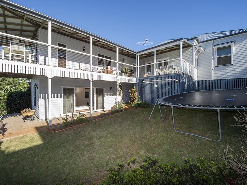 10 Moreton Bay, Tamborine Mountain QLD 4272