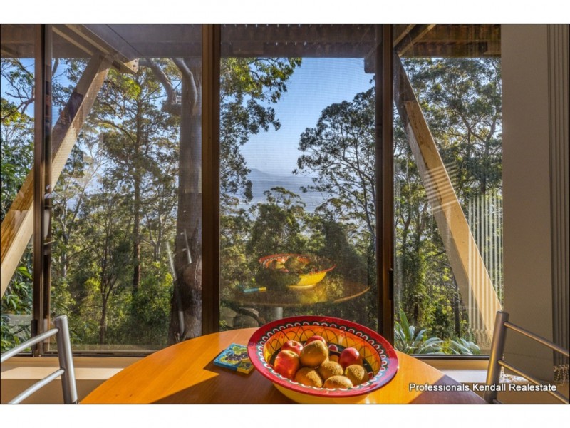 256 Beacon Road, Tamborine Mountain QLD 4272