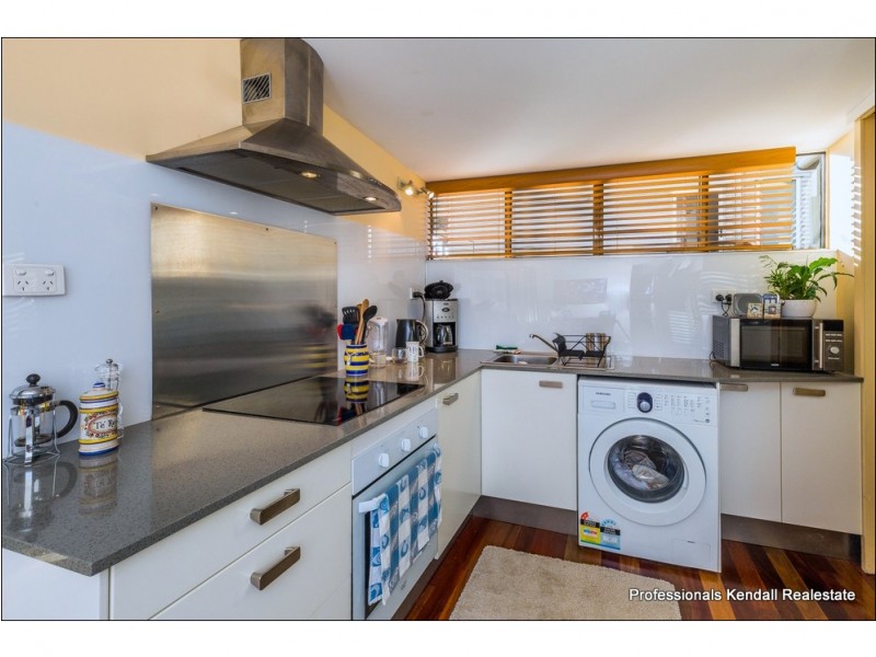 256 Beacon Road, Tamborine Mountain QLD 4272