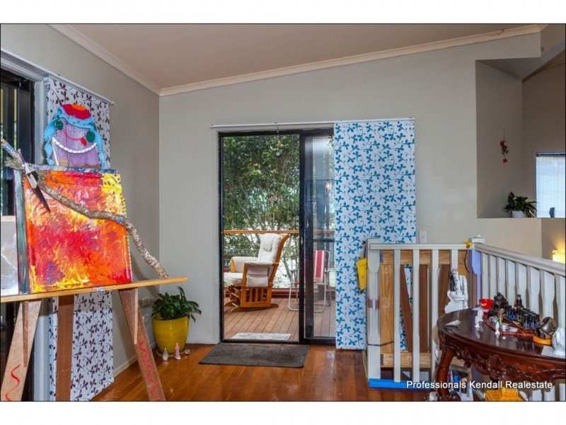 8 Saguaro Court, Tamborine Mountain QLD 4272