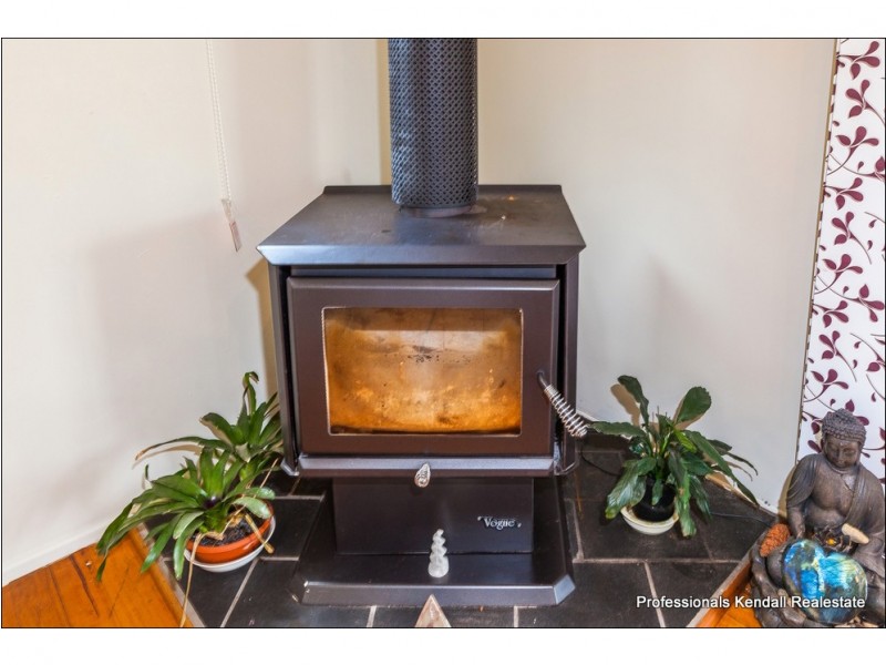 8 Saguaro Court, Tamborine Mountain QLD 4272