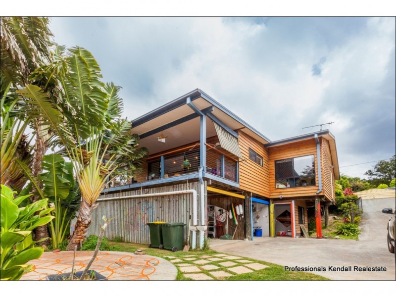 8 Saguaro Court, Tamborine Mountain QLD 4272