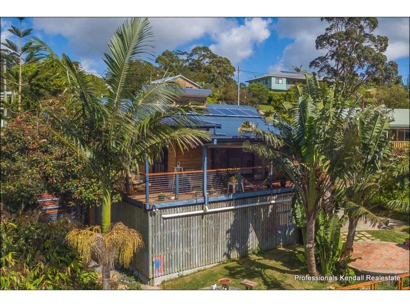 8 Saguaro Court, Tamborine Mountain QLD 4272