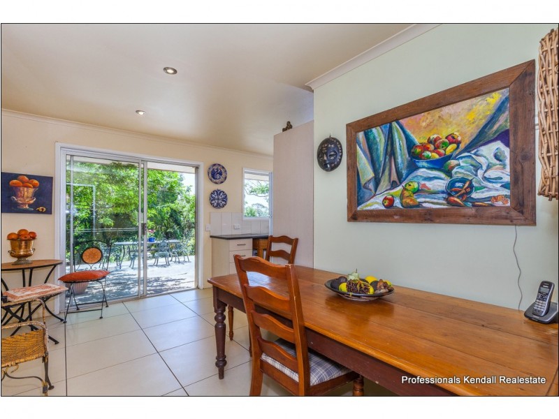 62 Magnetic Drive, Tamborine Mountain QLD 4272