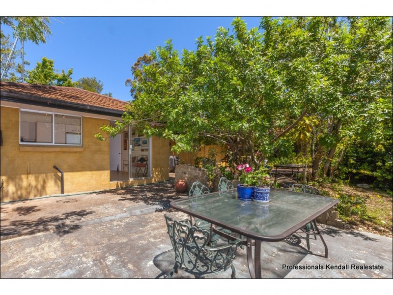 62 Magnetic Drive, Tamborine Mountain QLD 4272