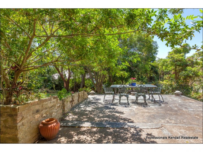 62 Magnetic Drive, Tamborine Mountain QLD 4272