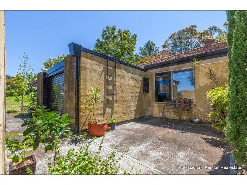 62 Magnetic Drive, Tamborine Mountain QLD 4272