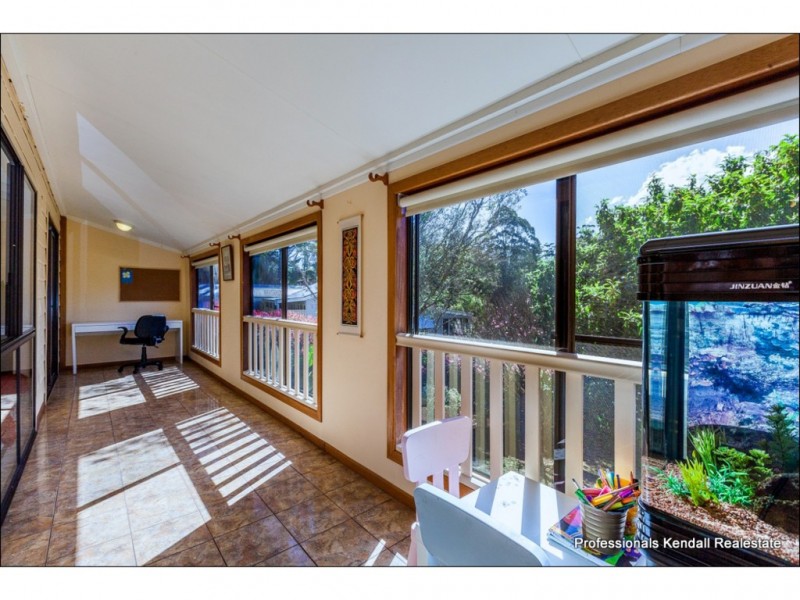 52 Eagle Heights Road, Tamborine Mountain QLD 4272