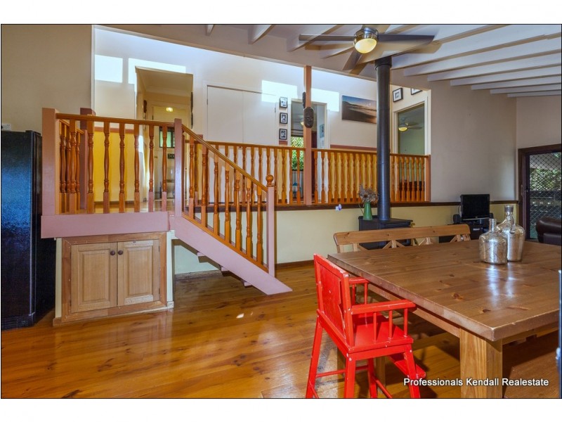 52 Eagle Heights Road, Tamborine Mountain QLD 4272