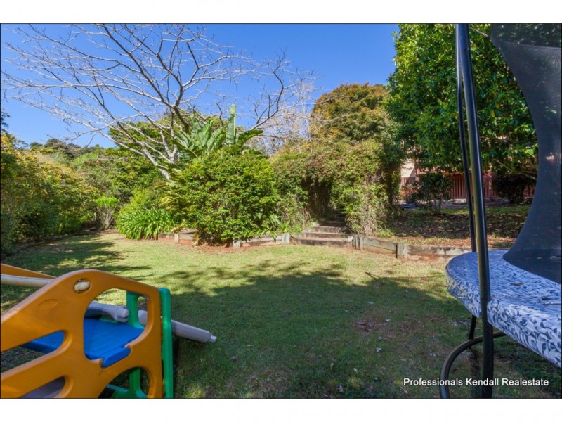 52 Eagle Heights Road, Tamborine Mountain QLD 4272