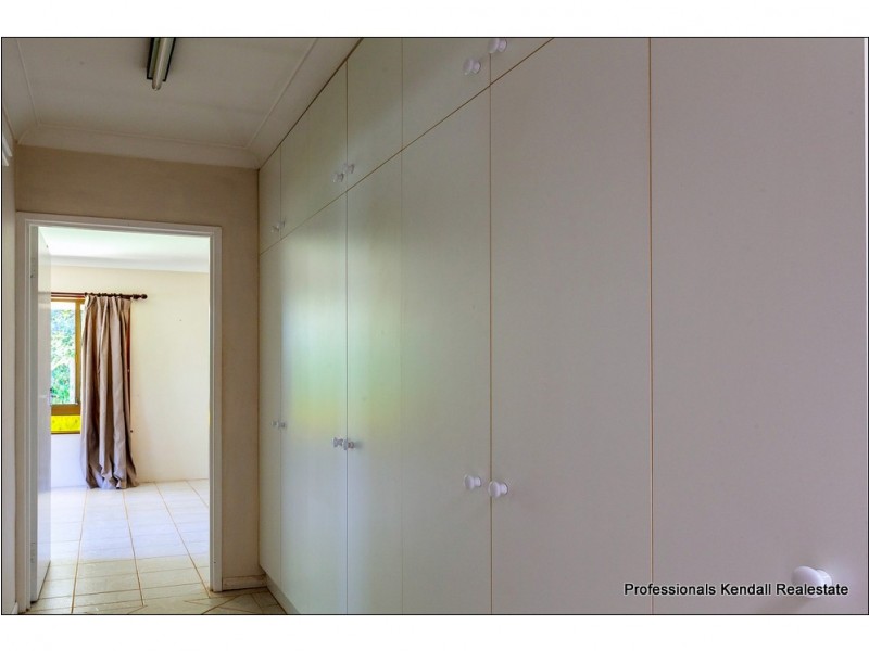 44 Jenyns Road, Tamborine Mountain QLD 4272