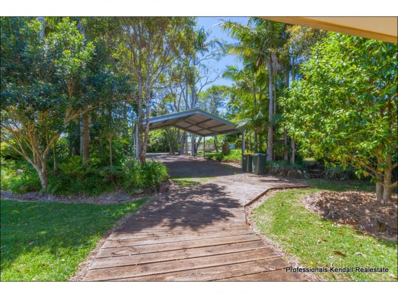 44 Jenyns Road, Tamborine Mountain QLD 4272