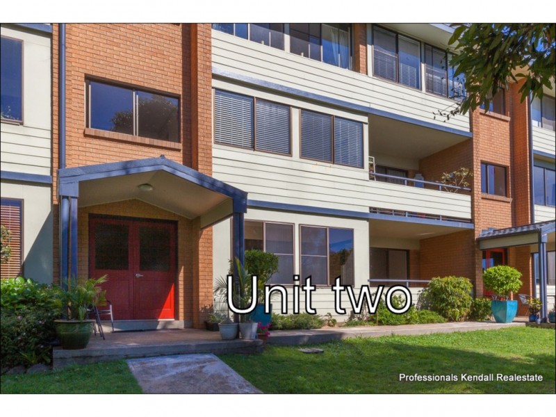 Unit 2/16-18 Golfers Cres, Tamborine Mountain QLD 4272