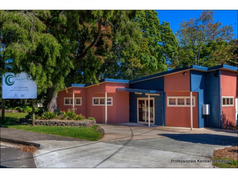 Unit 2/16-18 Golfers Cres, Tamborine Mountain QLD 4272