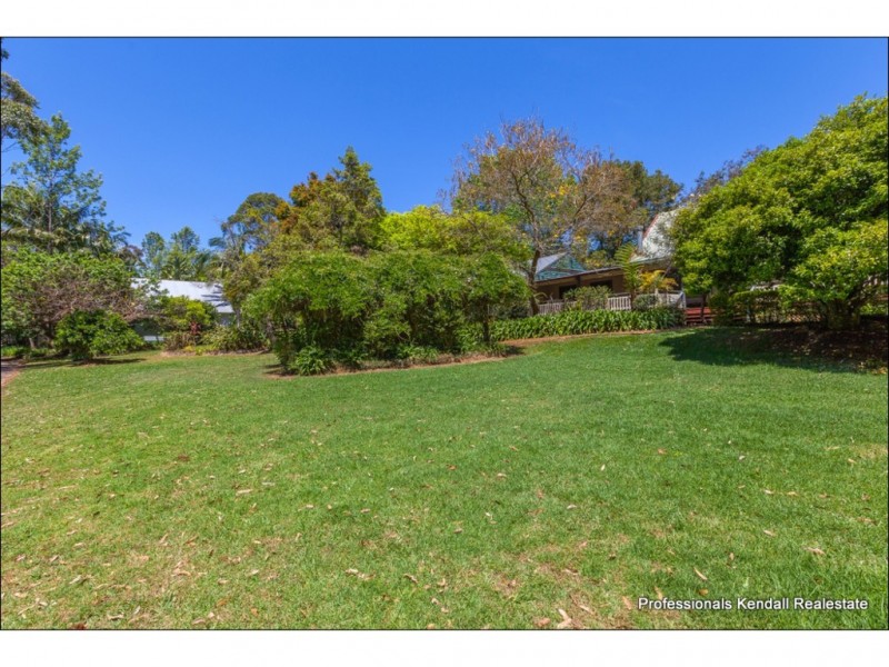 1C/25 Eagle Heights Rd, Tamborine Mountain QLD 4272