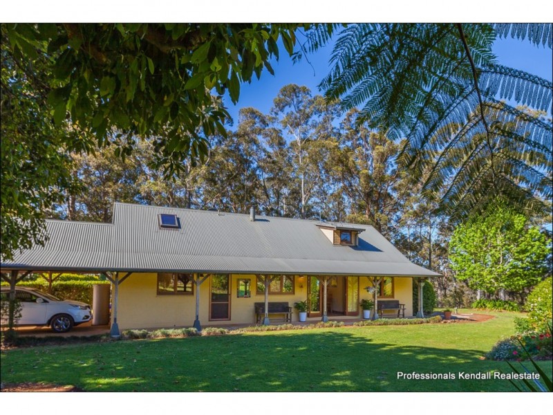 133 Knoll Road, Tamborine Mountain QLD 4272