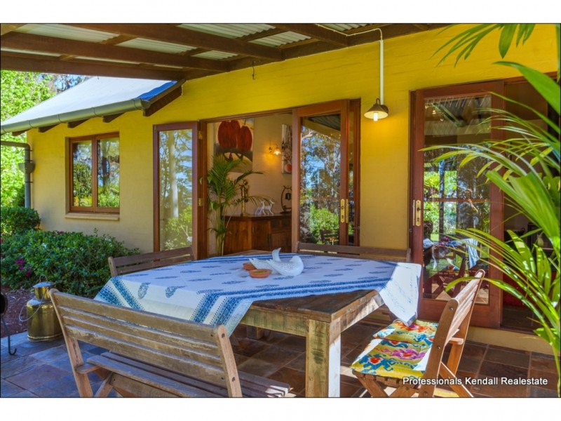 133 Knoll Road, Tamborine Mountain QLD 4272