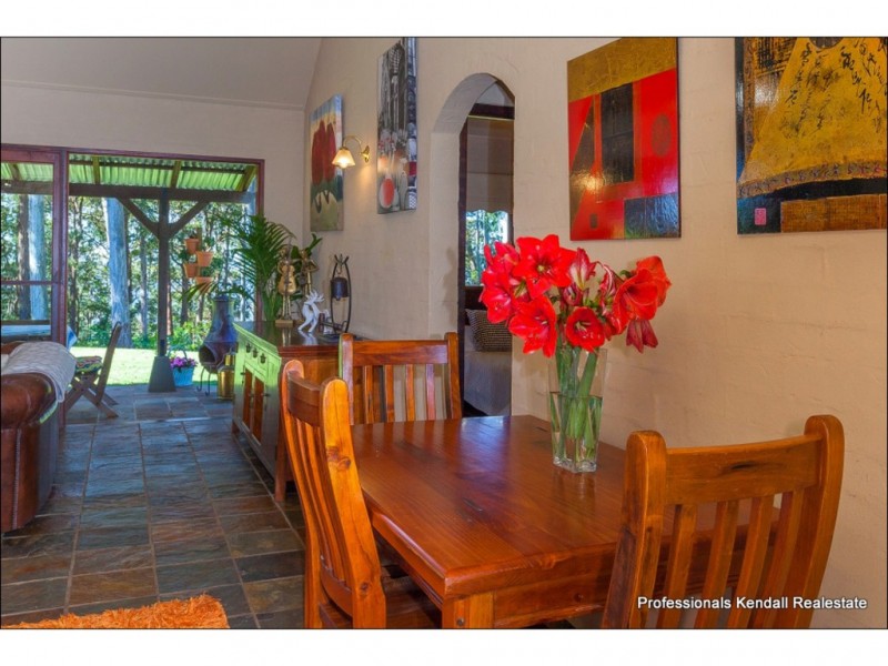 133 Knoll Road, Tamborine Mountain QLD 4272