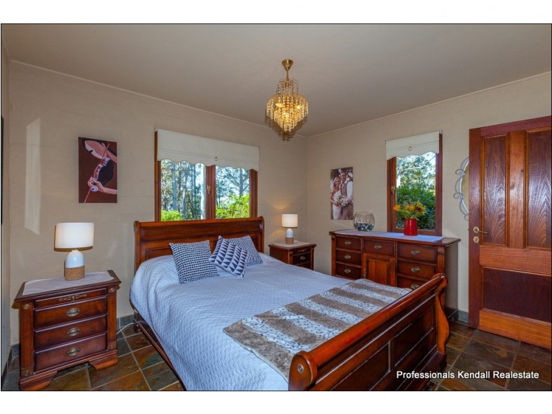 133 Knoll Road, Tamborine Mountain QLD 4272