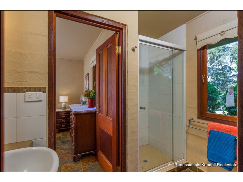 133 Knoll Road, Tamborine Mountain QLD 4272