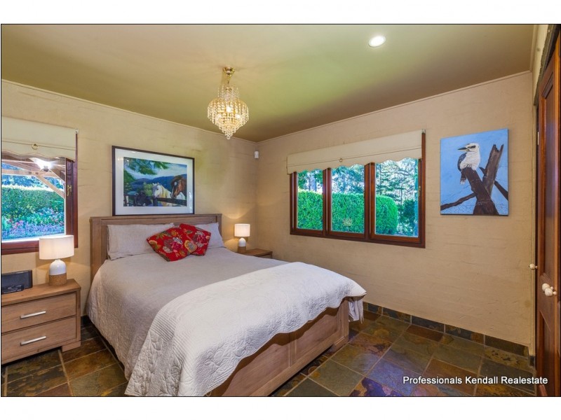 133 Knoll Road, Tamborine Mountain QLD 4272