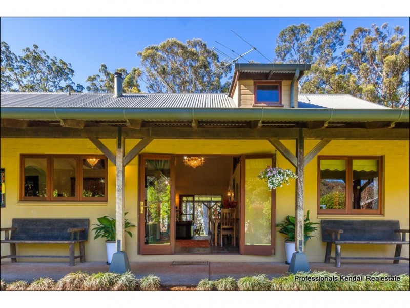 133 Knoll Road, Tamborine Mountain QLD 4272