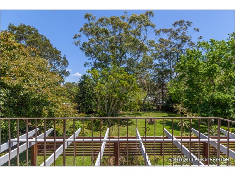 48-50 Sequoia Drive, Tamborine Mountain QLD 4272