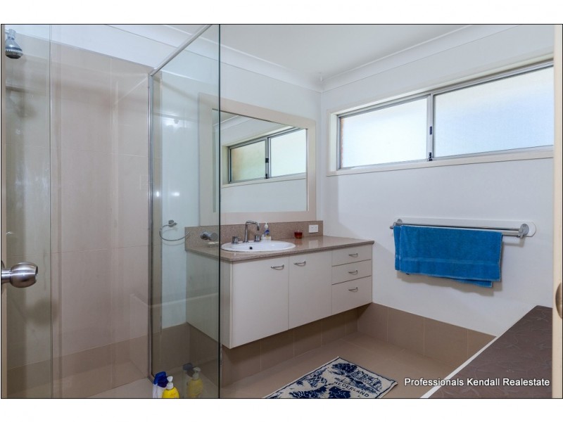 48-50 Sequoia Drive, Tamborine Mountain QLD 4272