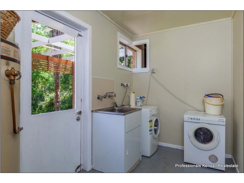 48-50 Sequoia Drive, Tamborine Mountain QLD 4272