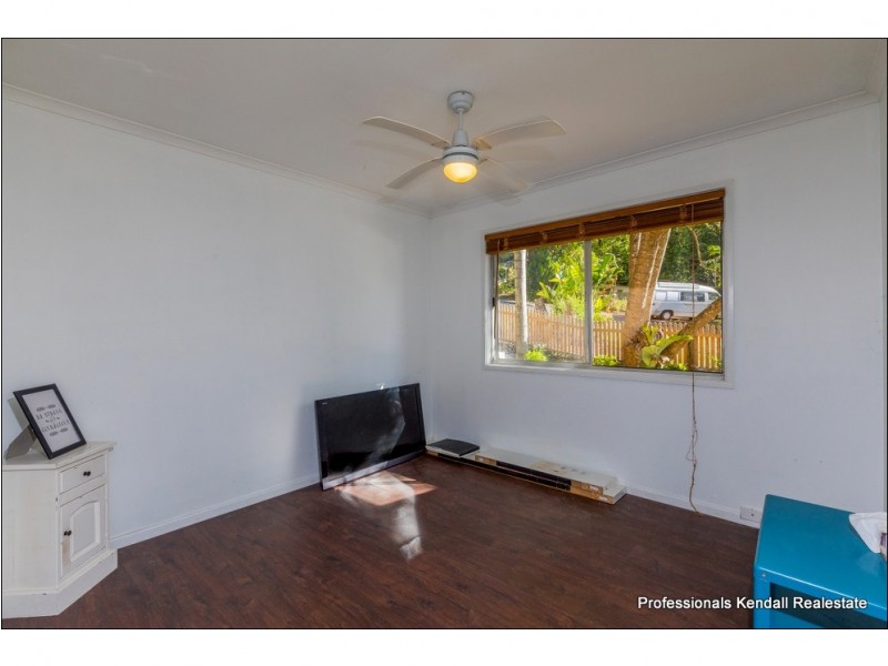 9 Kinabalu Drive, Tamborine Mountain QLD 4272