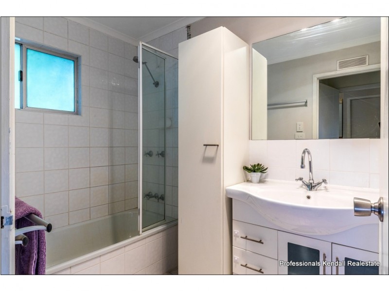 9 Kinabalu Drive, Tamborine Mountain QLD 4272