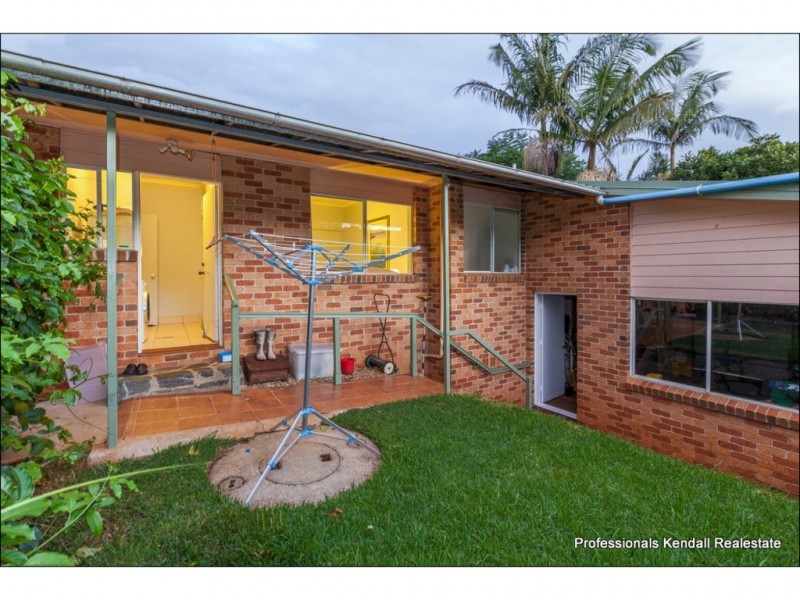 130 Licuala Drive, Tamborine Mountain QLD 4272
